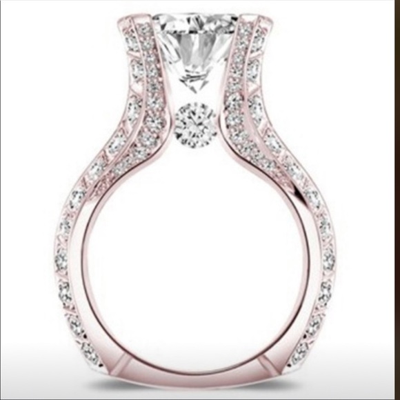 Fun ring - Picture 2 of 3